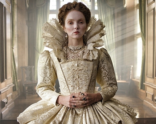 Lily Cole as Queen Elizabeth I